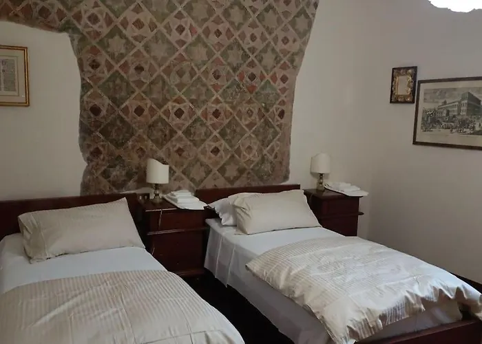 Apartament Rosso Fiorentino