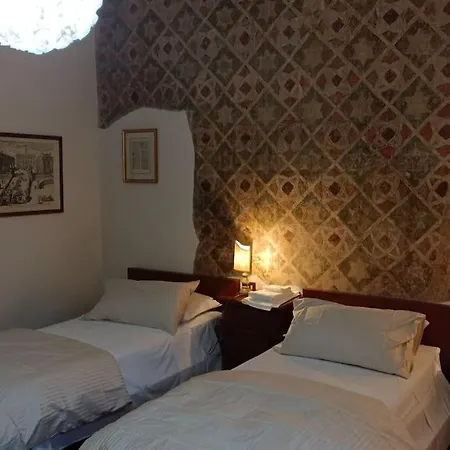 Rosso Fiorentino Apartamento