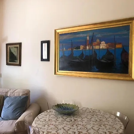 Rosso Fiorentino Apartamento *